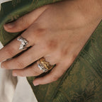 Small Blurry Layers Ring