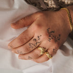 Medium Blurry Layers Ring